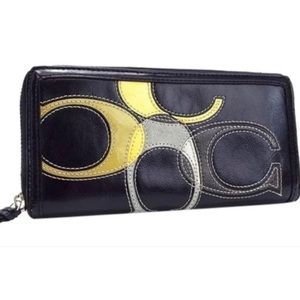 Coach Black Pat In-laid C Accordion Wallet